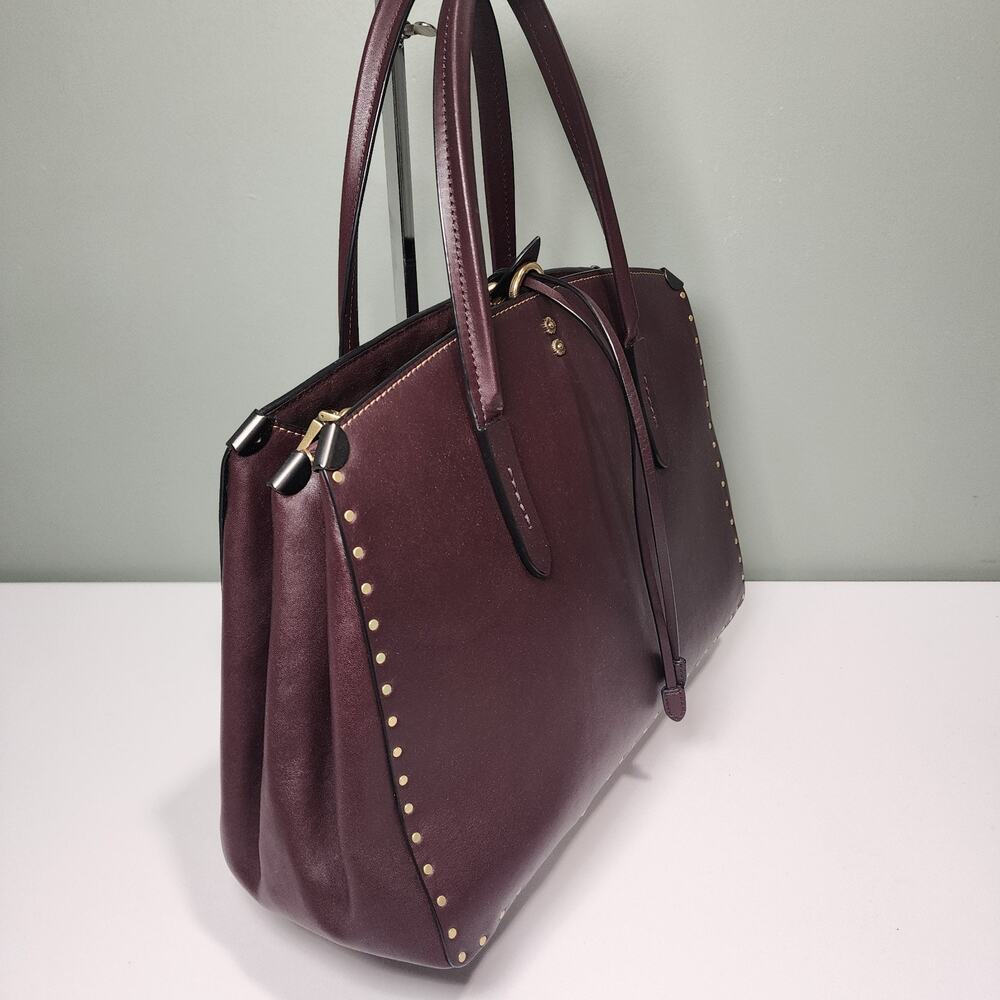 CL838 Coach 1941 Bordeaux Cooper Carryall in Colorblock with Border Rivets - Picture 4 of 12
